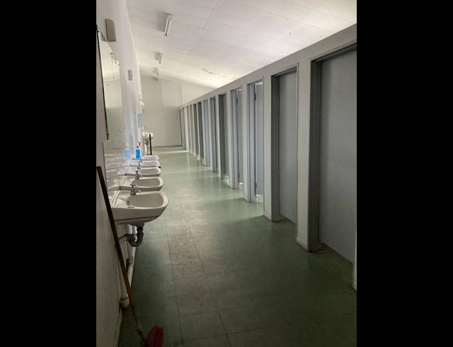 2,056.30M² FACTORY RENTED IN LANSDOWNE
